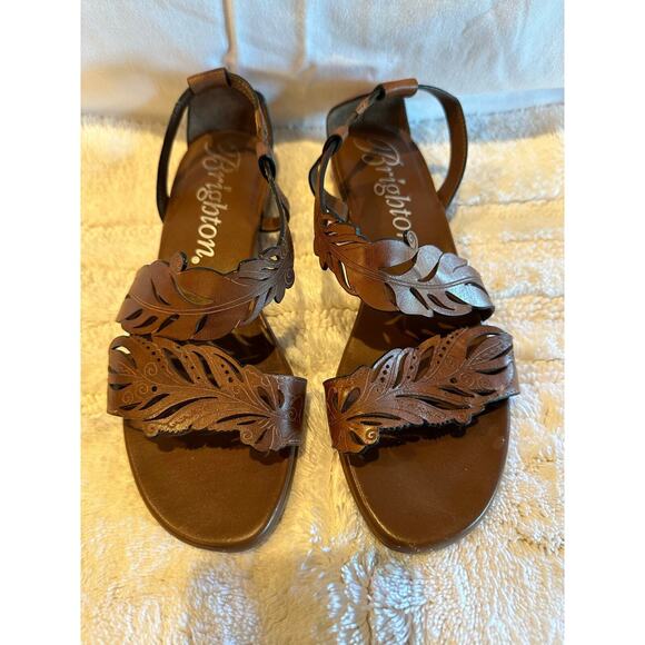 Brighton leaf design leather brown slip on sandals 8m - Picture 1 of 7